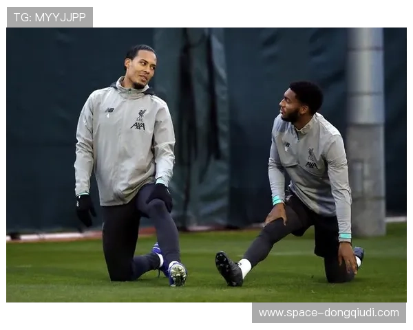 科纳特与范戴克搭档的中卫组合在快速反击中暴露防守漏洞